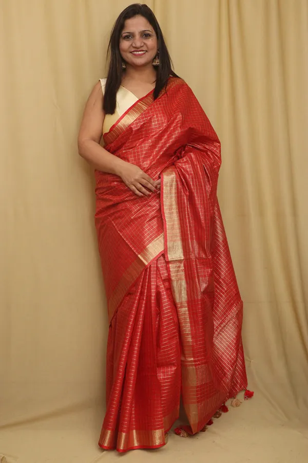 Linen_Blend_Handloom_Bhagalpuri_Check_Contrast_Saree_(Gold-Red-Red)