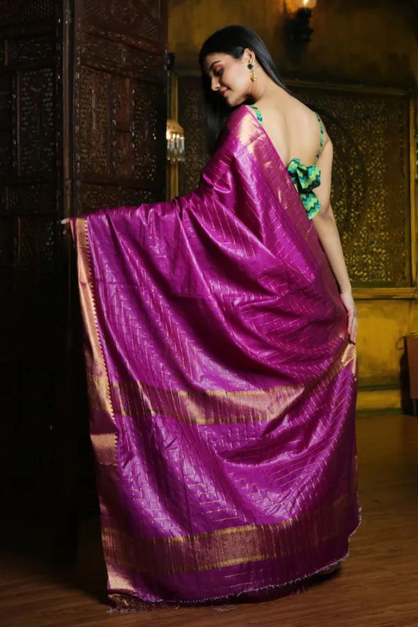 Authentic_Electric_Purple_Cotton_Silk_Handloom_Mangalagiri_Check_Saree_with_Blouse_Piece