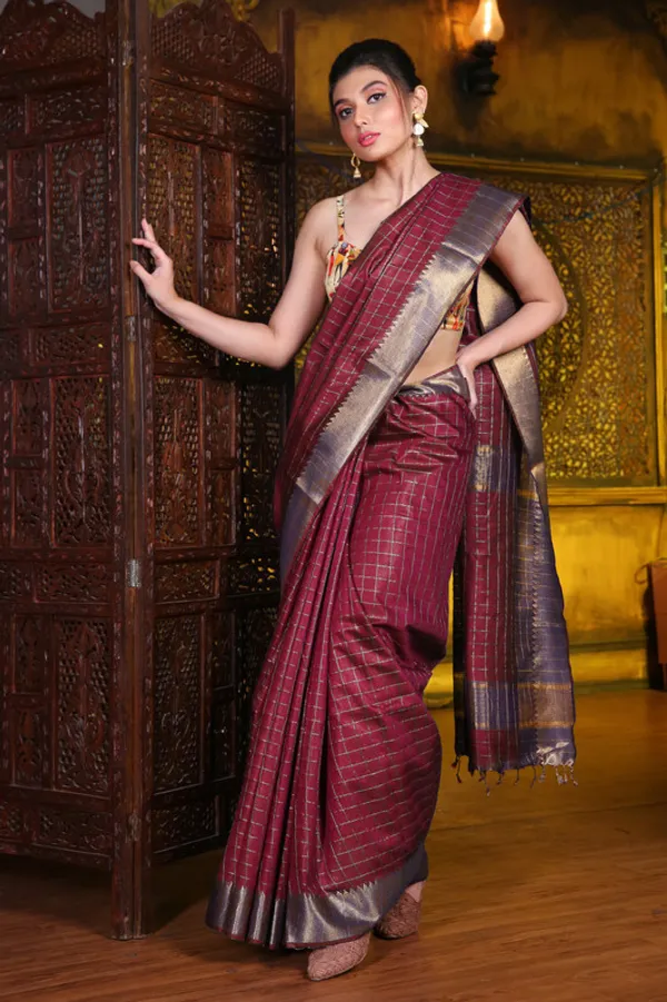 Authentic_Maroon_Red_Cotton_Silk_Handloom_Mangalagiri_Check_Saree_with_Blouse_Piece