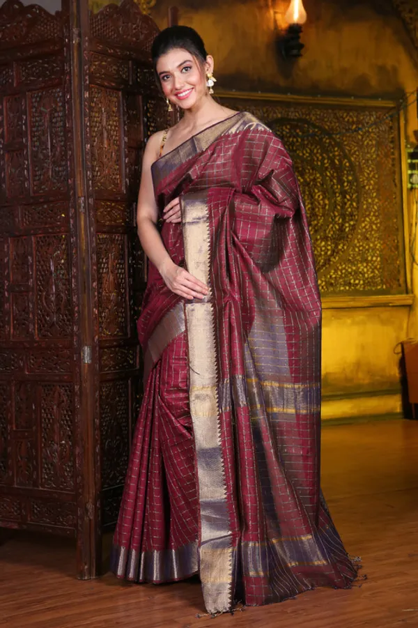 Authentic_Maroon_Red_Cotton_Silk_Handloom_Mangalagiri_Check_Saree_with_Blouse_Piece