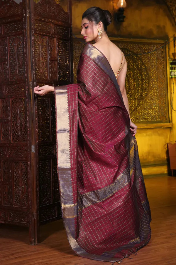 Authentic_Maroon_Red_Cotton_Silk_Handloom_Mangalagiri_Check_Saree_with_Blouse_Piece