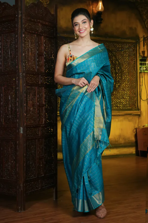 Authentic_Turquoise_Cotton_Silk_Handloom_Mangalagiri_Check_Saree_with_Blouse_Piece