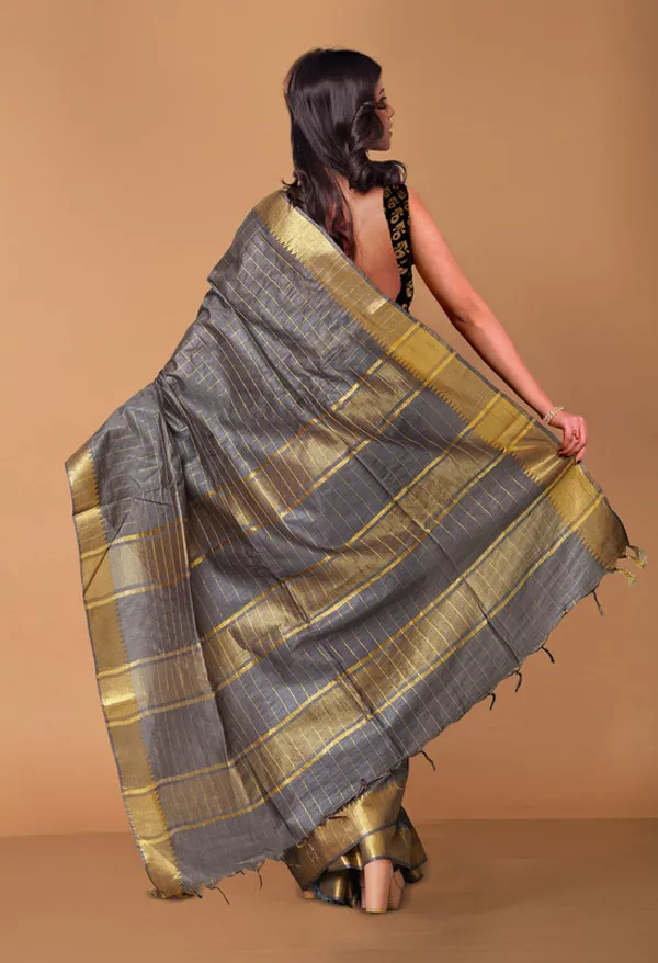 Authentic_Grey_Cotton_Silk_Handloom_Mangalagiri_Check_Saree_with_Blouse_Piece