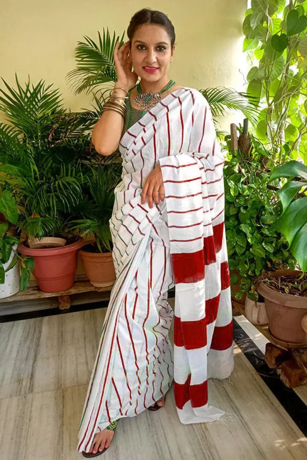 Maroon_REd_Cotton_Soft_Silk_Striped_Handloom_Bhagalpuri_Saree