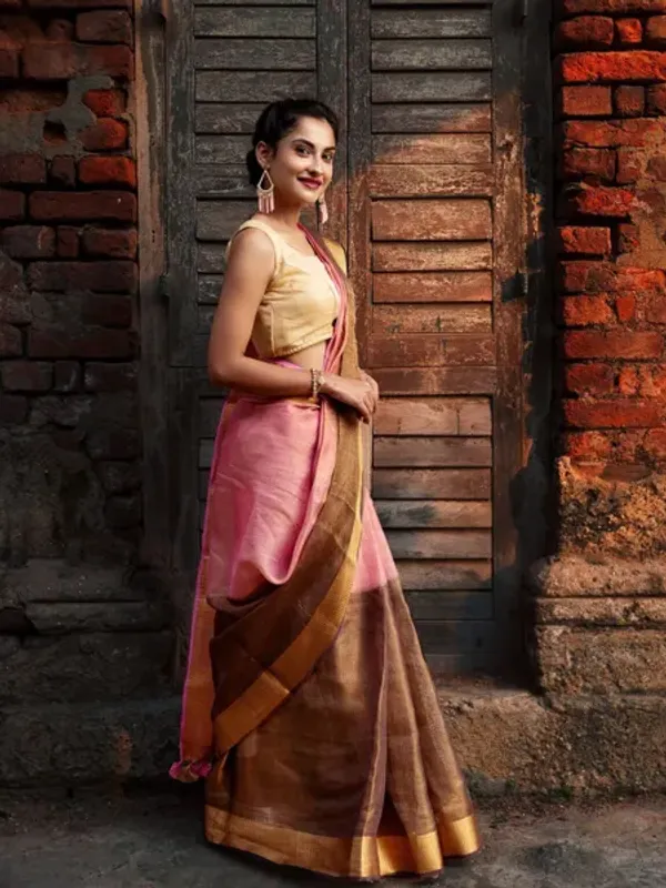 Authentic_GoldBeaver_Brown_&_Blush_Pink_Bhagalpuri_Handloom_Tissue_Linen_Two_Dye_Saree