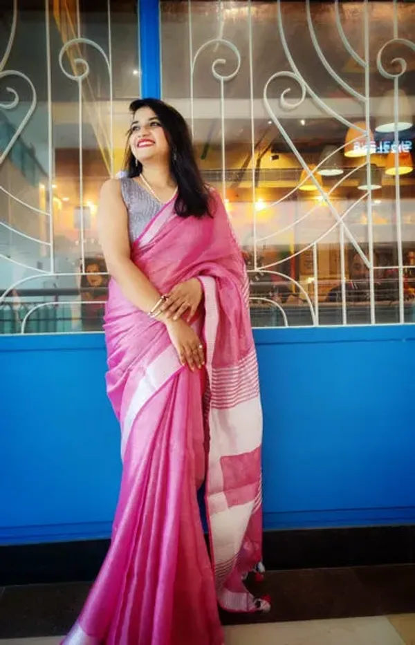 Authentic_Hot_Pink_Tissue_Linen_Handloom_Bhagapuri_Saree_with_Running_Blouse_Piece