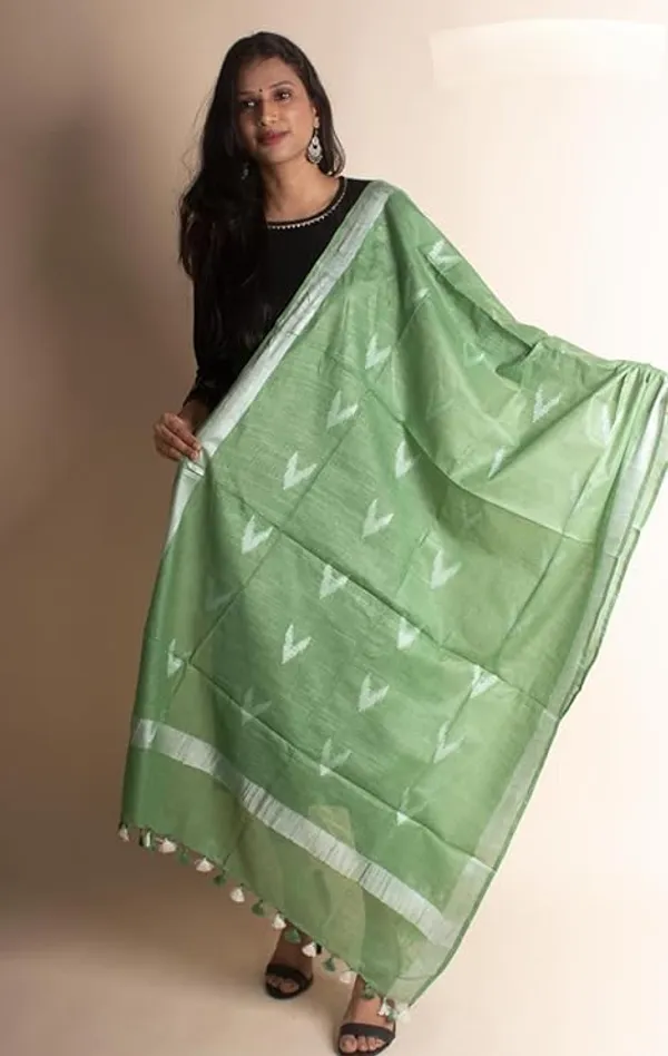 Pastal_Green_Linen_Cotton_Blend_Handloom_Weaving_Ikkat_Bhagalpuri_Dupatta_with_Pom_Pom