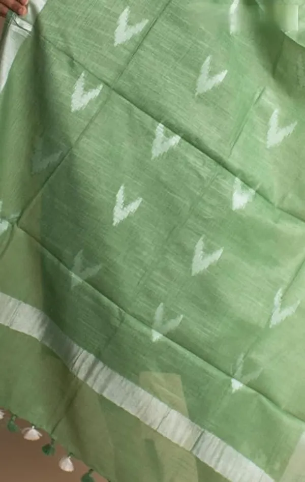 Pastal_Green_Linen_Cotton_Blend_Handloom_Weaving_Ikkat_Bhagalpuri_Dupatta_with_Pom_Pom