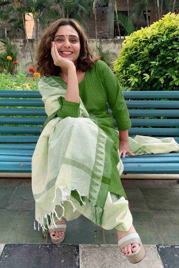 Authentic_British_Green_Katan_Ghicha_Silk_Handloom_Striped_Salwar_Suit_Set_Fabric_with_Linen_Blend_Bottom_and_Temple_Dupatta