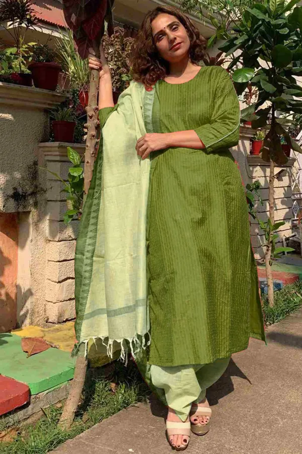Premium_Olive_Green_Katan_Ghicha_Silk_Handloom_Striped_Salwar_Suit_Set_Fabric_with_Linen_Blend_Bottom_and_Temple_Dupatta