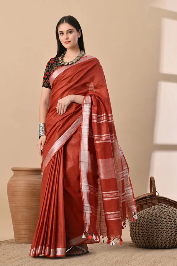 Sienna_Brown_Linen_Blend_Handloom_Saree_With_Blouse_Piece