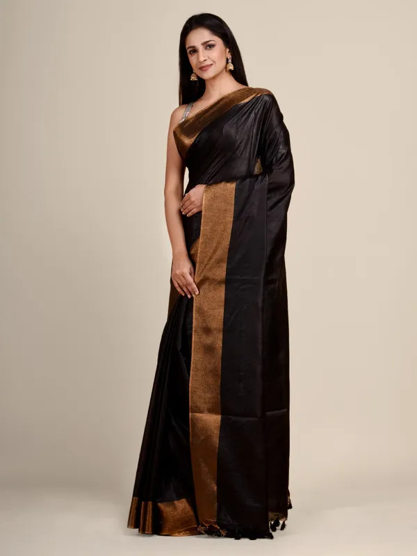 Authentic_Black_Tussar_Viscous_Silk_Handloom_Bhagalpuri_Saree_with_Gold_Zari_Border