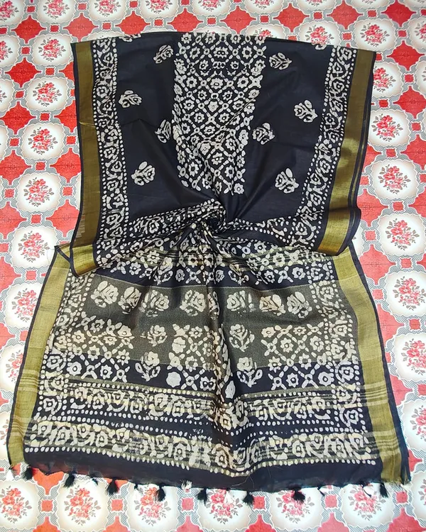 Authentic_Linen_Cotton_Blend_Handloom_Batik_Print_Saree_(GLBR_Gold-Black)