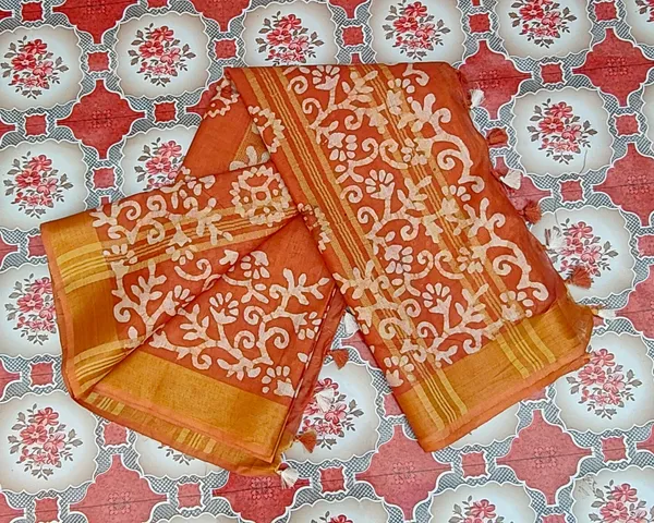 Authentic_Linen_Cotton_Blend_Handloom_Batik_Print_Saree_(GLBR_Gold-Dusty_Orange)