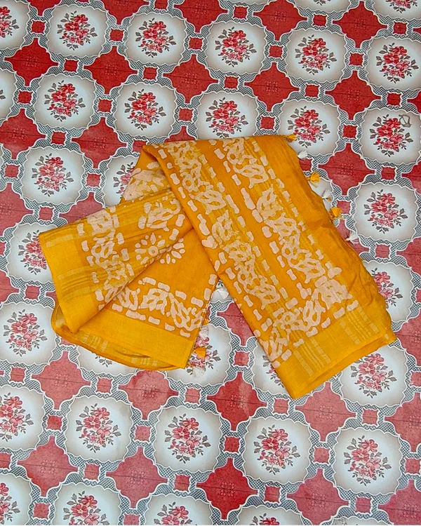 Authentic_Linen_Cotton_Blend_Handloom_Batik_Print_Saree_(GLBR_Gold-Gamboge_Yellow)