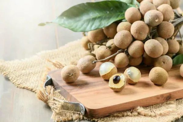 Exotic_Grafted_Longan_Fruit_Plant_-_High_Yield_&_Early_Fruiting_(Live_Tree)