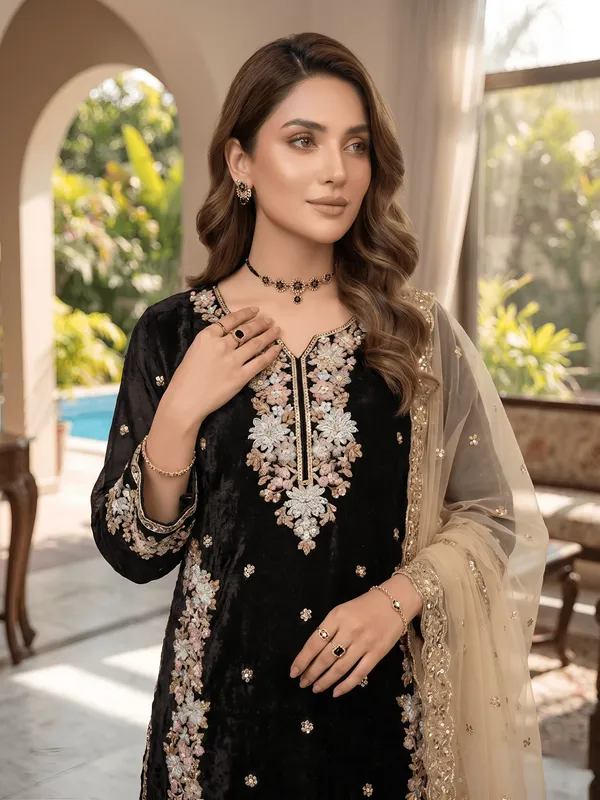 Black_Fendi_Silk_Embroidery_Designer_Kurta_With_Pant_&_Dupatta_For_Women