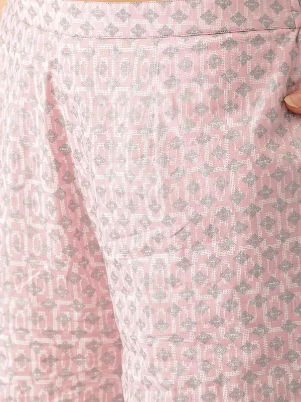 Baby_Pink_Muslin_Cotton_Keyhole_Neck_Straight_Kurta_With_Palazzo_&_Dupatta_For_Women