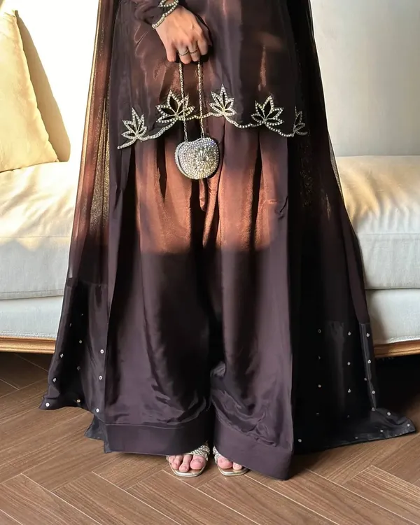 Chocolate_Brown_Natural_Crepe_Embroidery_Kurta_With_Farsi_Salwar_And_Dupatta_For_Women