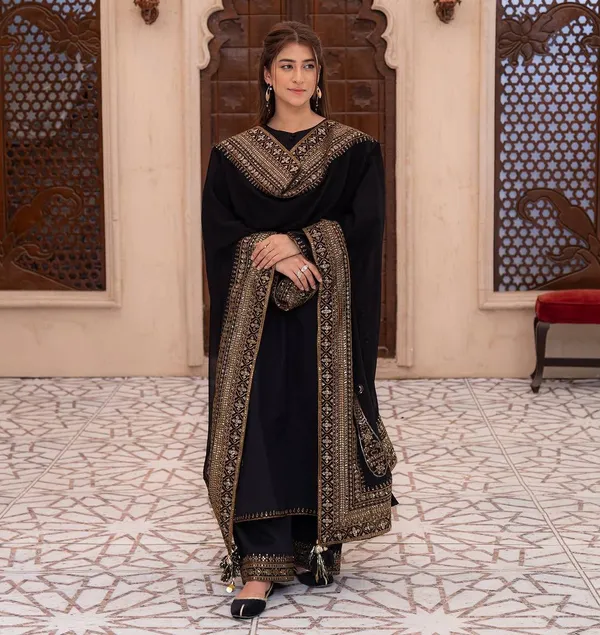 Elegant_Black_Designer_Party_Wear_Crepe_Silk_Kurti_Pant_Set_With_Heavy_Moti_Work_For_Women