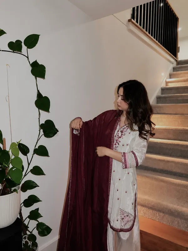 Off_White_HO_Silk_Apple_Cut_Kurta_With_Farshi_Salwar_&_Maroon_Dupatta_For_Women