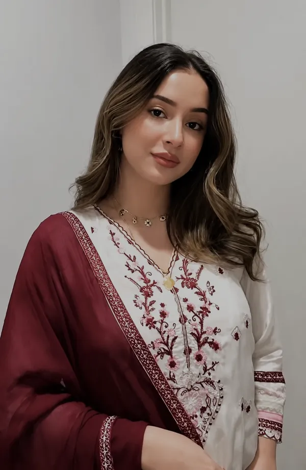 Off_White_HO_Silk_Apple_Cut_Kurta_With_Farshi_Salwar_&_Maroon_Dupatta_For_Women