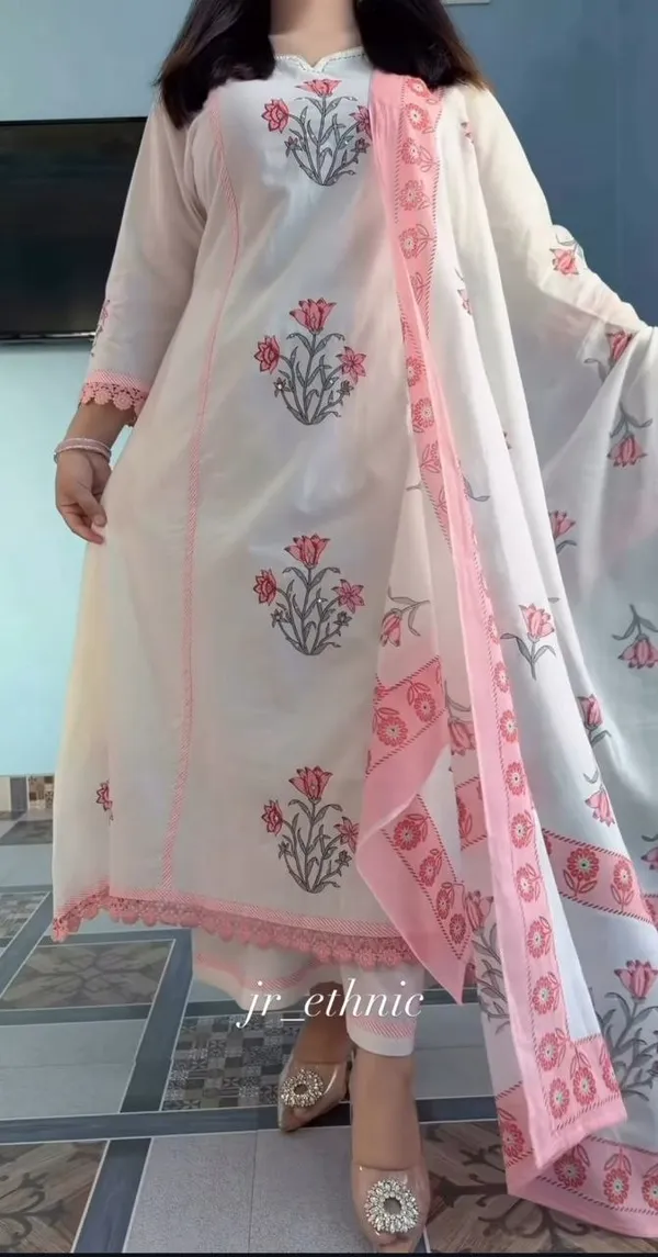 Off_White_Jaipuri_Taj_Cotton_Hand_Block_Print_Ghera_Kurta_With_Pant_And_Dupatta_For_Women