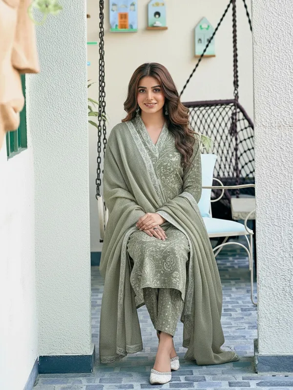 Pista_Green_Rayon_Printed_Kurti_Pant_Set_With_Cotton_Blend_Dupatta
