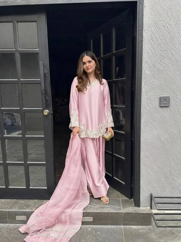Baby_Pink_Elegant_Embroidered_Sequence_Kurta_With_Farshi_Pant_And_Dupatta_For_Women