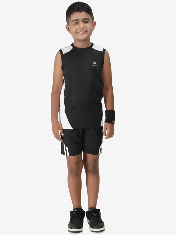 Black_Polyester_Sleeveless_Active_T_Shirt_For_Boy'S