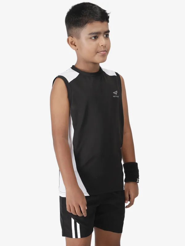 Black_Polyester_Sleeveless_Active_T_Shirt_For_Boy'S
