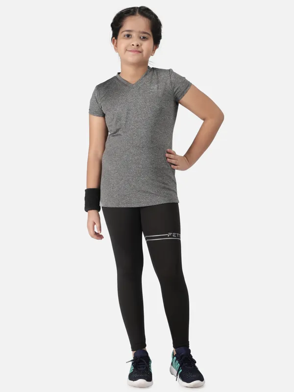 Dark_Grey_Polyester_Sleeve_Melange_Training_T_Shirt_For_Girls
