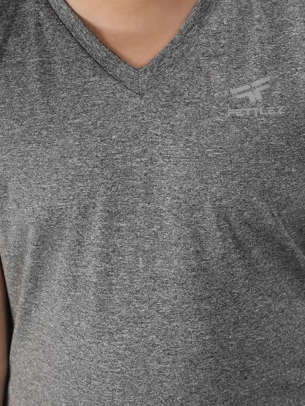 Dark_Grey_Polyester_Sleeve_Melange_Training_T_Shirt_For_Girls