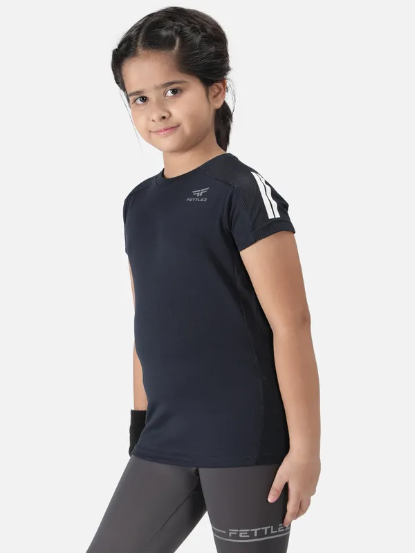 Black_Polyester_Sleeve_Rapid_Dry_Running_T_Shirt_For_Girls