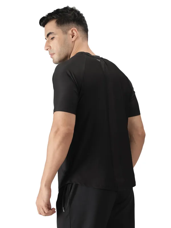 Black_Polyester_Sleeve_Razor_T-Shirt_For_Men
