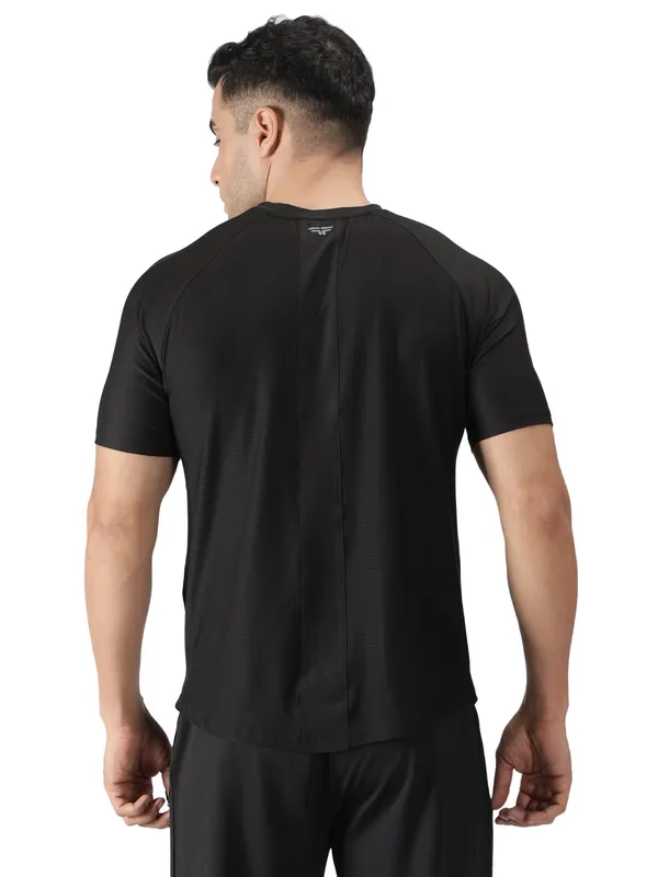 Black_Polyester_Sleeve_Razor_T-Shirt_For_Men
