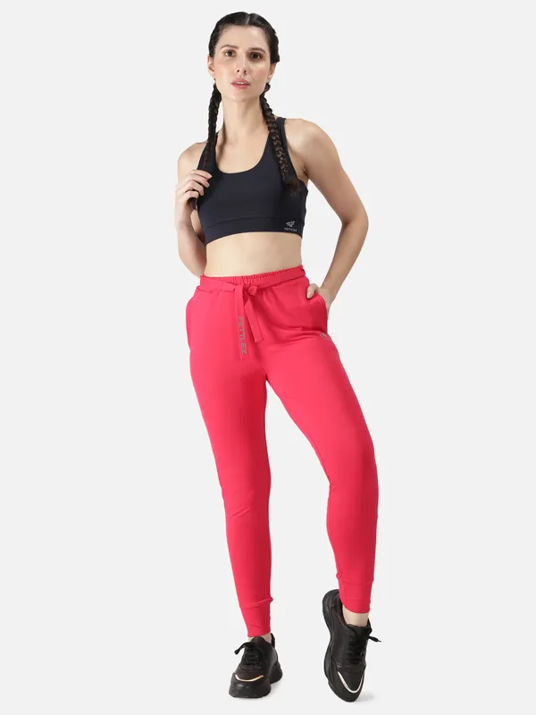 Navy_Polyester_Hera_Performance_Sports_Tanktop_&_Sportsbra_For_Women