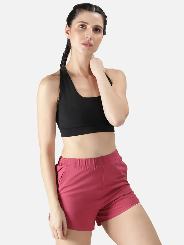 Black_Polyester_Hera_Performance_Sports_Tanktop_&_Sportsbra_For_Women