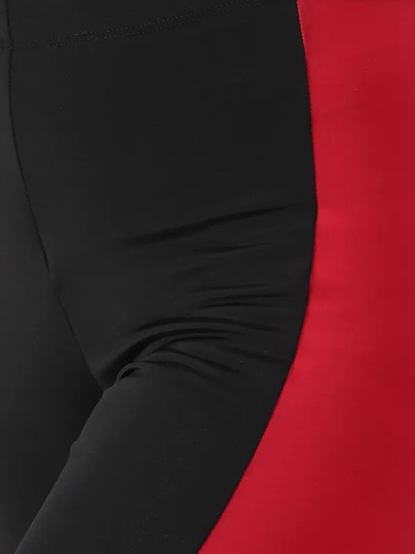 Black/Red_Polyester_Kontrast_Swim_Jammer_Swimwear_For_Women