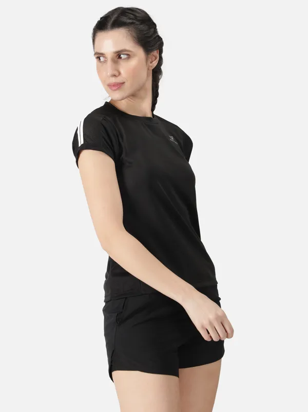 Black_Polyester_Sleeve_Rapid_Dry_Running_Women_Tshirt_For_Women