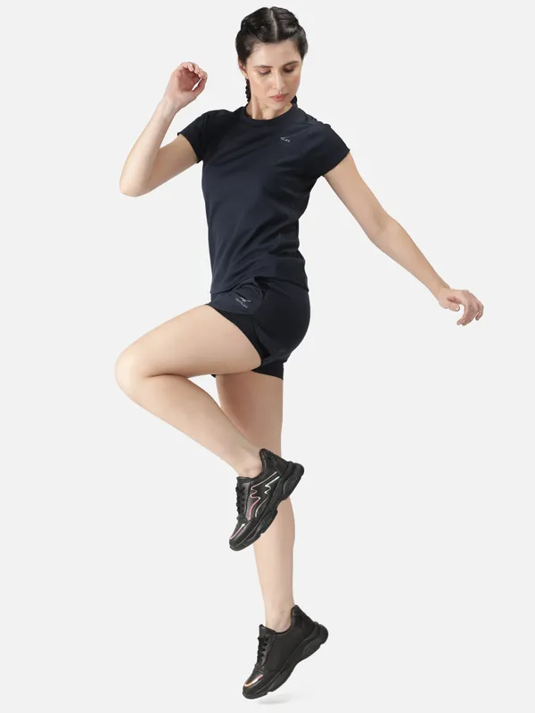 Black_Polyester_Sleeve_Rapid_Dry_Running_Women_Tshirt_For_Women