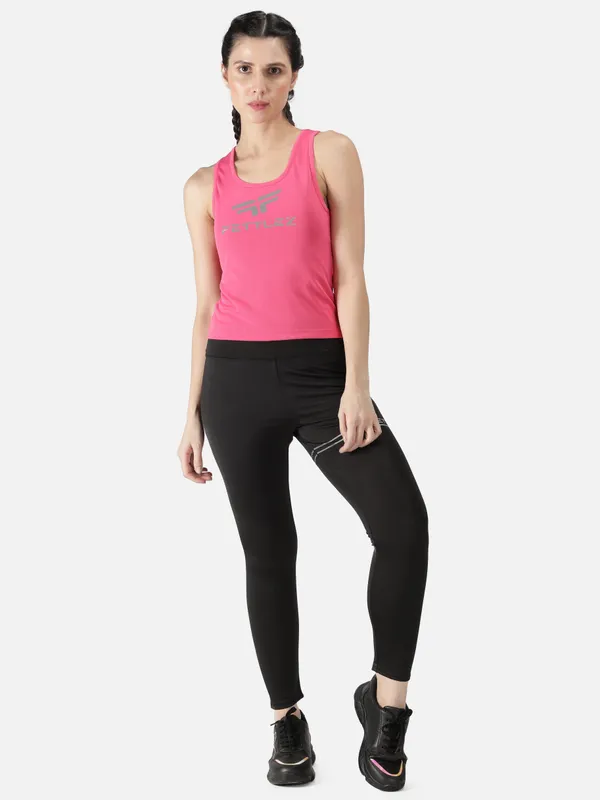 Pink_Polyester_Sleeveless_Primal_Tanktop_&_Sportsbra_For_Women