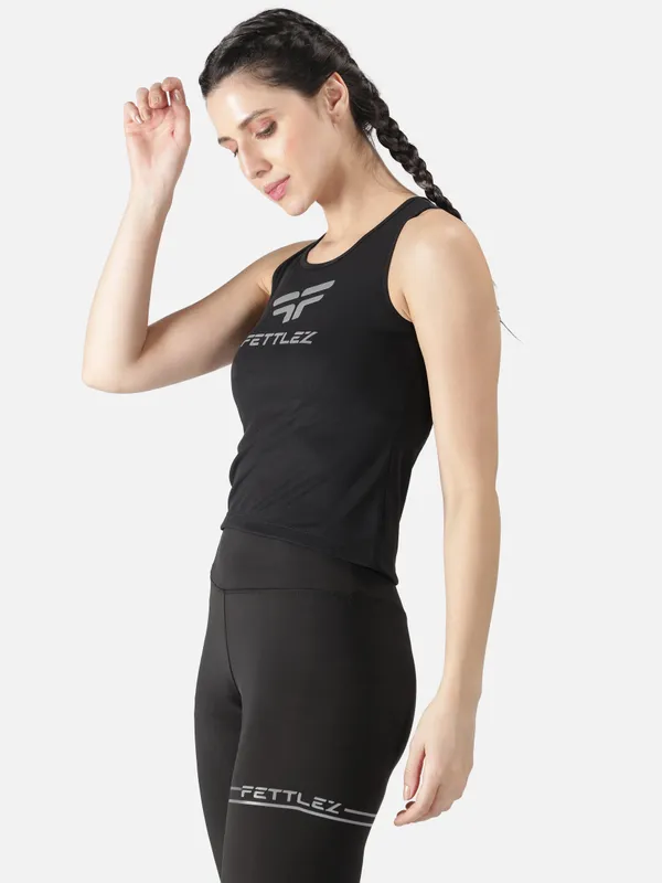 Black_Polyester_Sleeveless_Primal_Tanktop_&_Sportsbra_For_Women