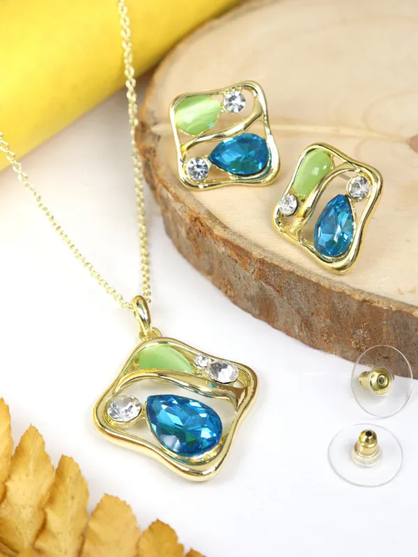 Multicolor_Stainless_Steel_18-Carat_Gold_Polish_Aqua_Glaze_Pendant_Set_For_Women