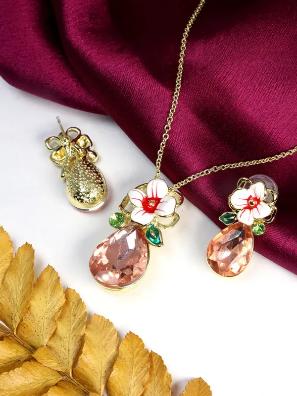 Multicolor_Stainless_Steel_18-Carat_Gold_Polish_Blossom_Blush_Set_For_Women