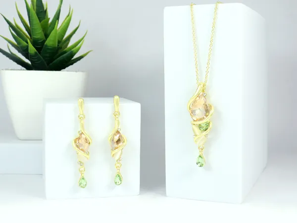 Multicolor_Stainless_Steel_18-Carat_Gold_Polish_Olive_Twist_Set_For_Women