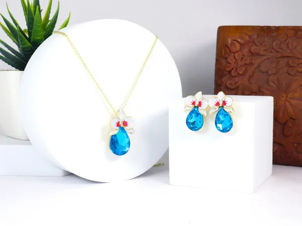 Multicolor_Stainless_Steel_18-Carat_Gold_Polish_Blue_Orchid_Blossom_Set_For_Women