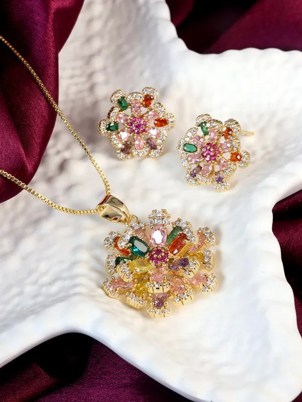 Multicolor_Stainless_Steel_18-Carat_Gold_Polish_Bloom_Radiance_Set_For_Women