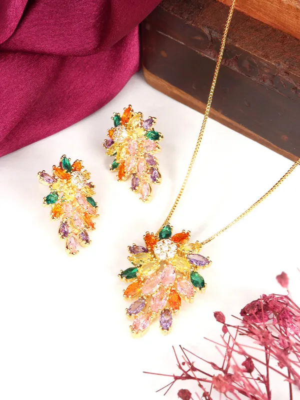 Multicolor_Stainless_Steel_18-Carat_Gold_Polish_Crystal_Bloom_Set_For_Women