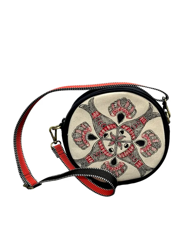Black_Recycled_Canvas_Premium_&_Elegant_Sling_Bag_For_Women